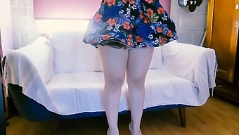 Peruvian Beauty In Homemade Video Asks To Strip And Watches As Voyeur Touches Her